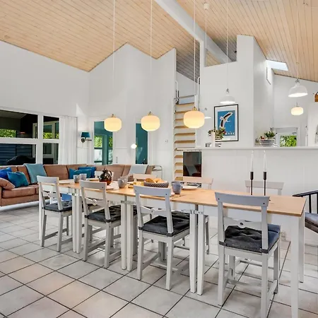 Casa de Férias Marno - 700m From The Sea By Interhome Bøtø By
